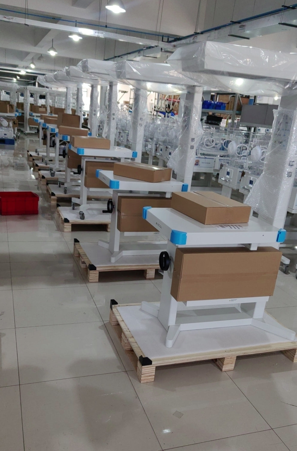 Mobile Infant Radiant Warmer with Phototherapy Unit & APGAR Timer