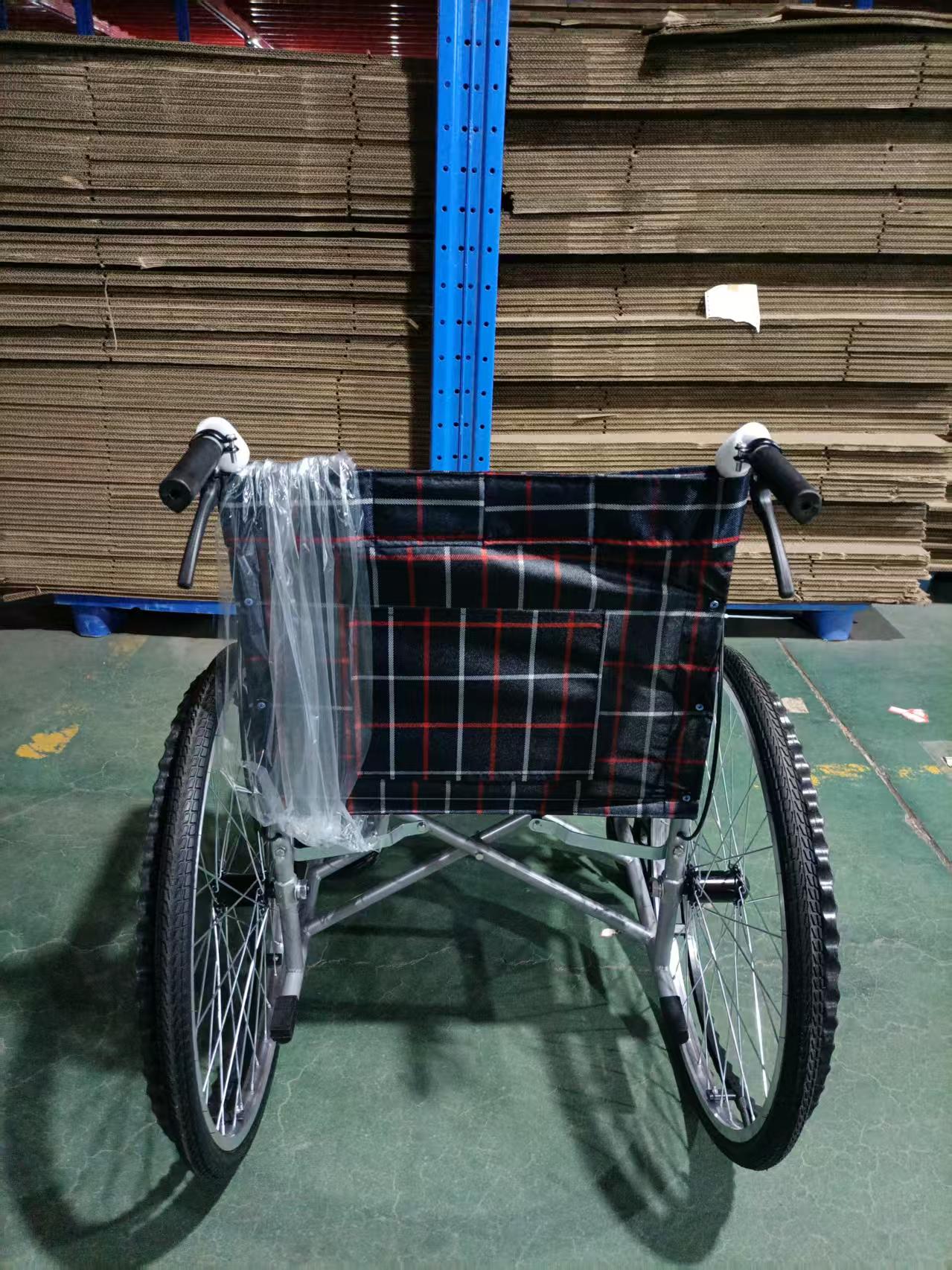 Grid Pattern Soft Pneumatic Tire Wheelchair