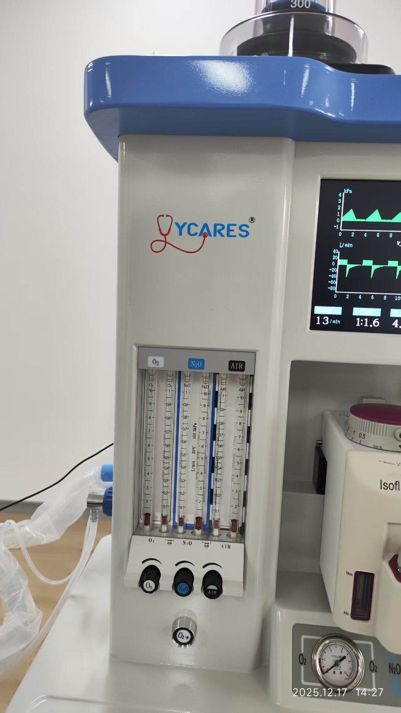 High-Performance Anesthesia Machine with Halothane & Isoflurane Compatibility