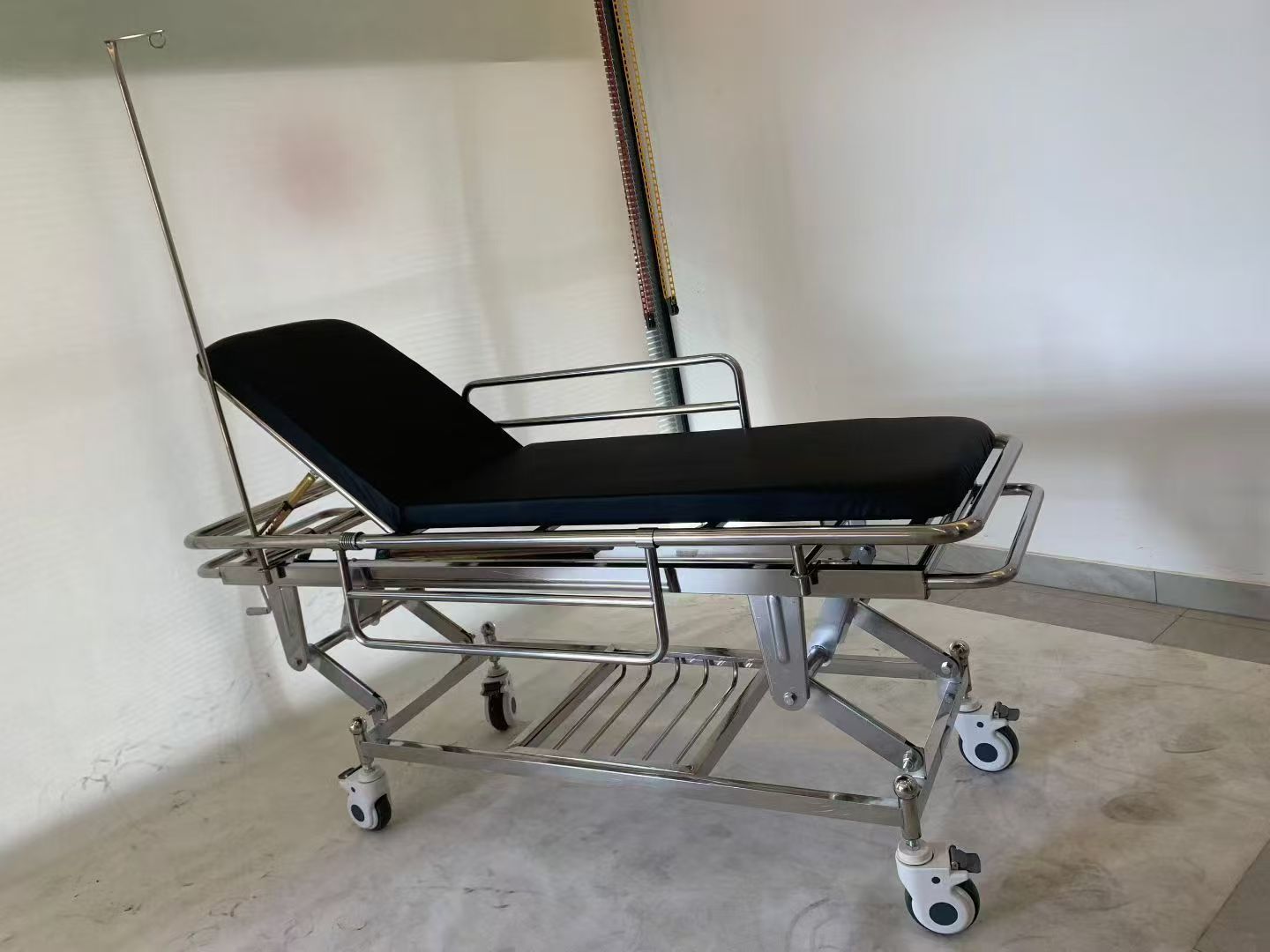 Stainless Steel Adjustable - Height Stretcher Trolley (198×62×60–80cm)