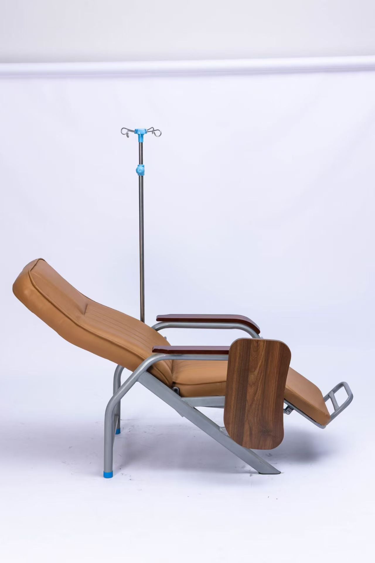 Multi-Function Infusion Chair with IV Stand, Footrest & Foldable Table for Dialysis Center