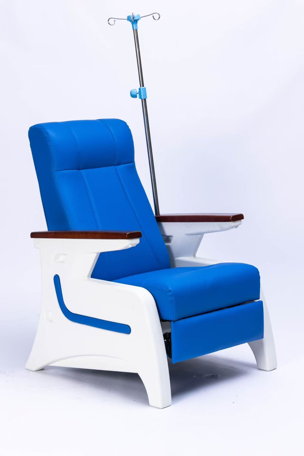 Luxury Medical Infusion Chair Adjustable Reclining Patient Seat