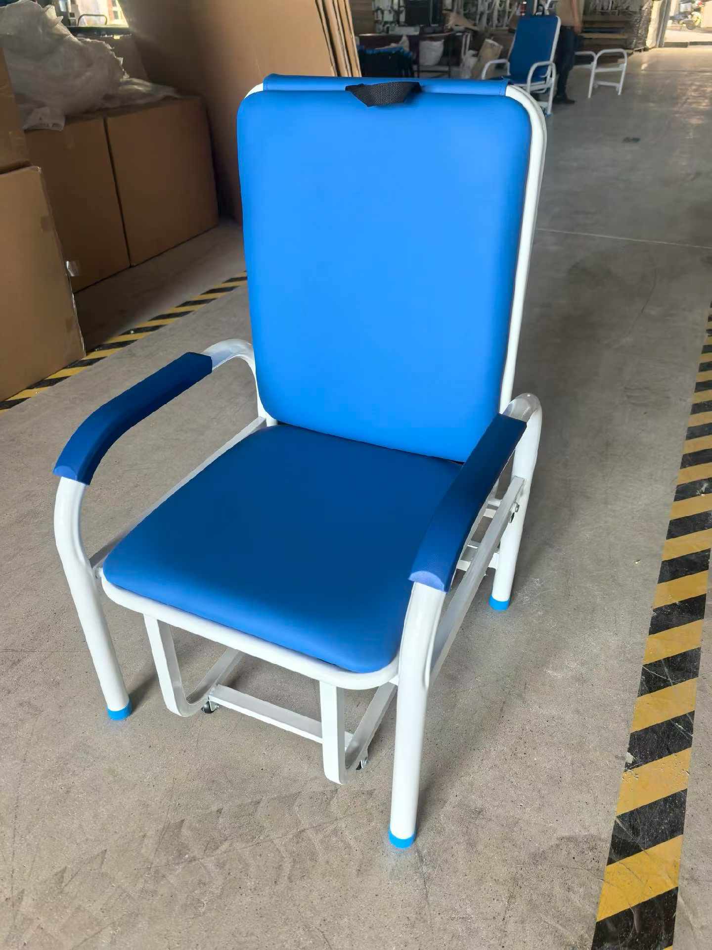 Foldable Hospital Accompany Chair Bed, Convertible Patient Attendant Sleeping Chair