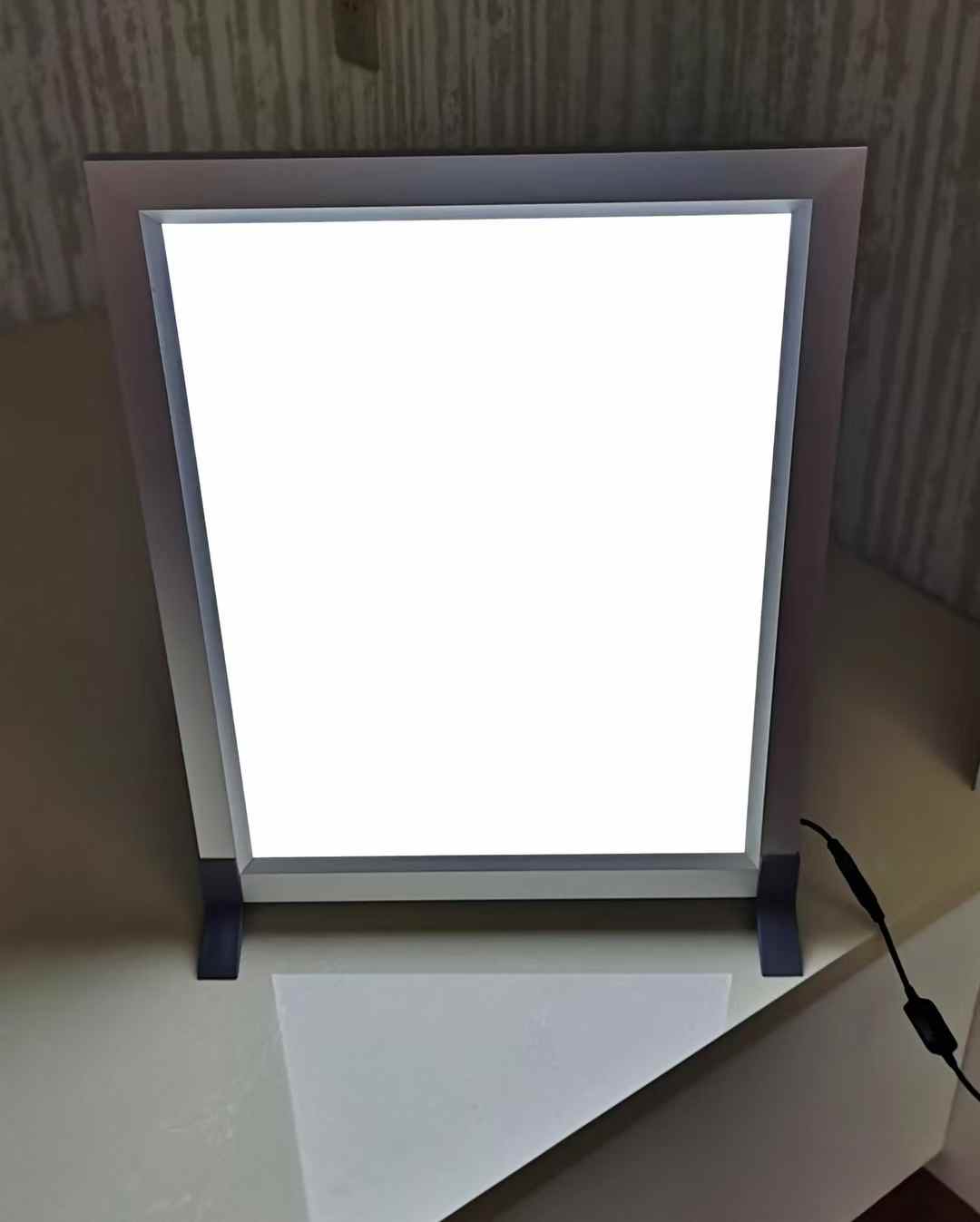 X-Ray Film Viewer
