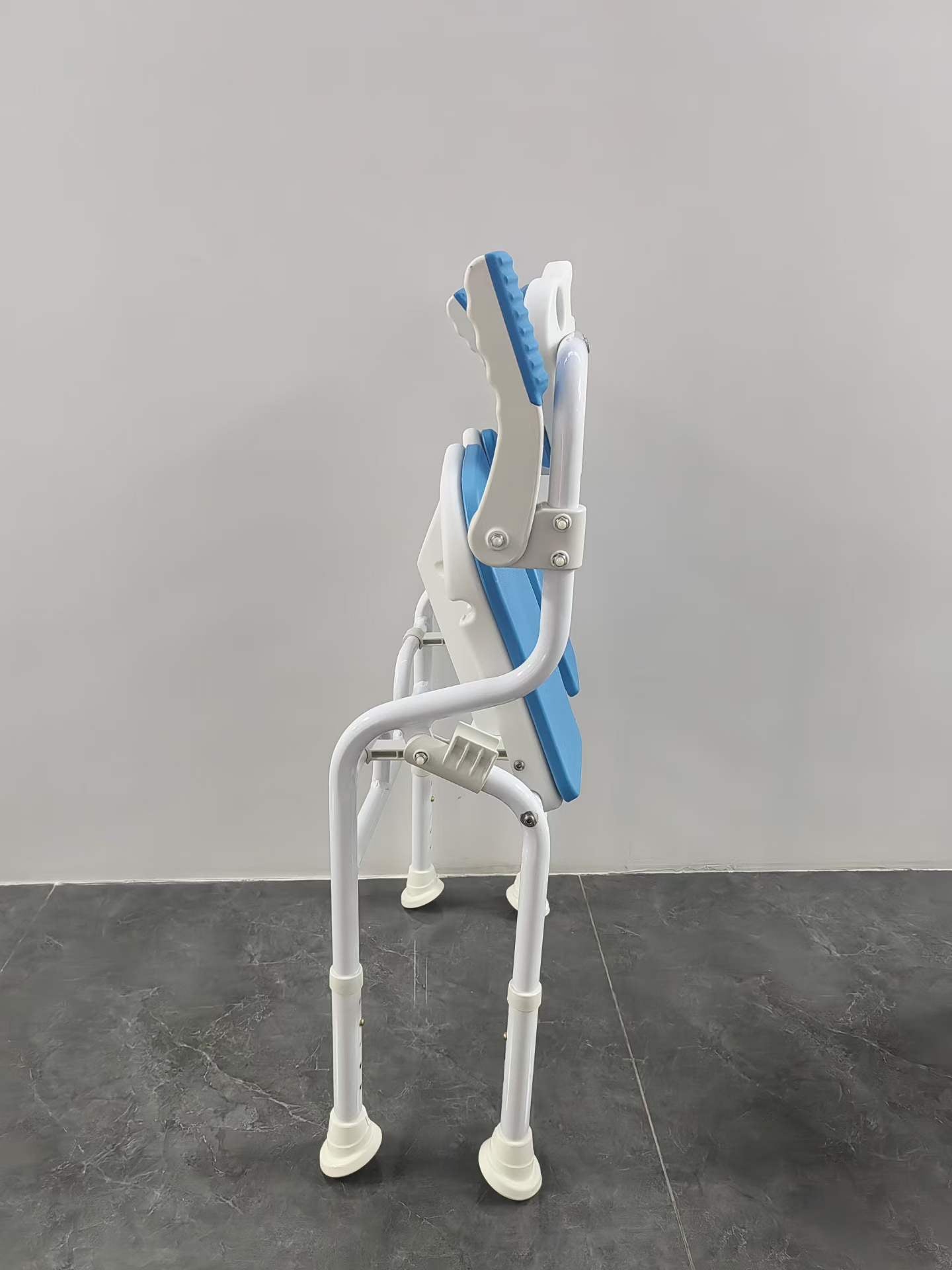 Aluminum Shower Chair for Elderly U Cutout Bath Seat Adjustable Height Foldable Armrest Anti-slip Disabled Senior Bathing Chair with Backrest