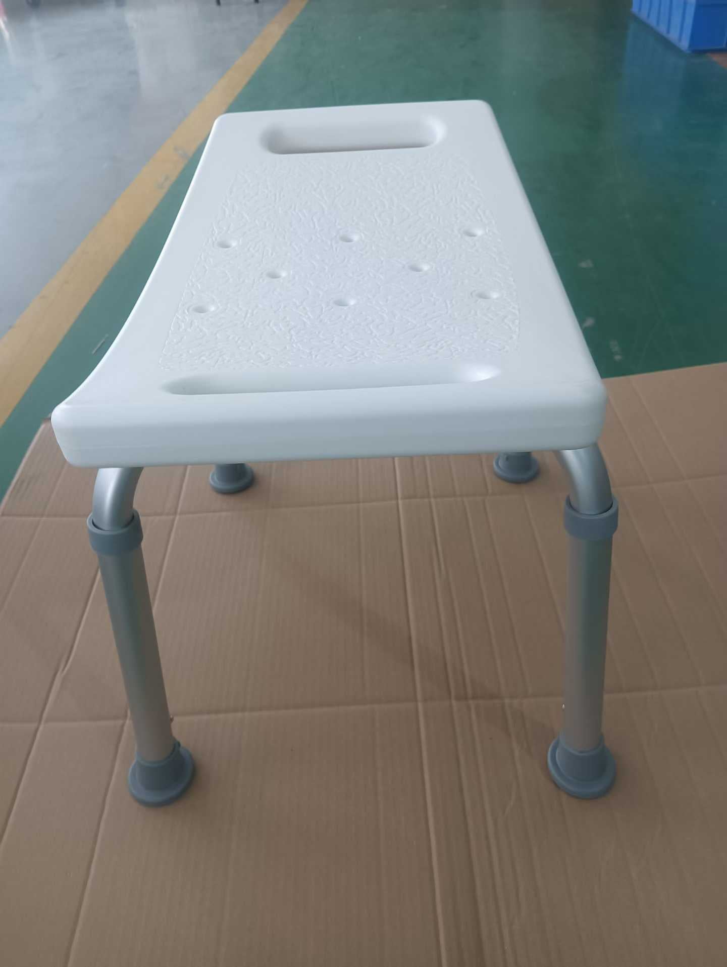 Factory Wholesale Height Adjustable Curved Shower Stool, Aluminum Frame Non-Slip Bath Seat with Drainage Holes for Elderly Disabled Bathroom Safety