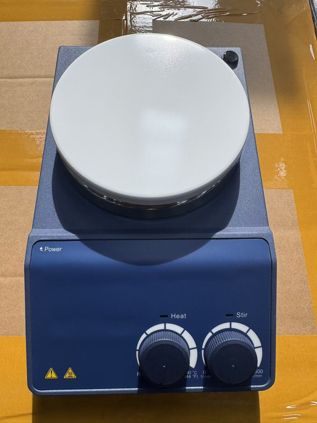 Standard Magnetic Hotplate Stirrer with Ceramic Work Plate