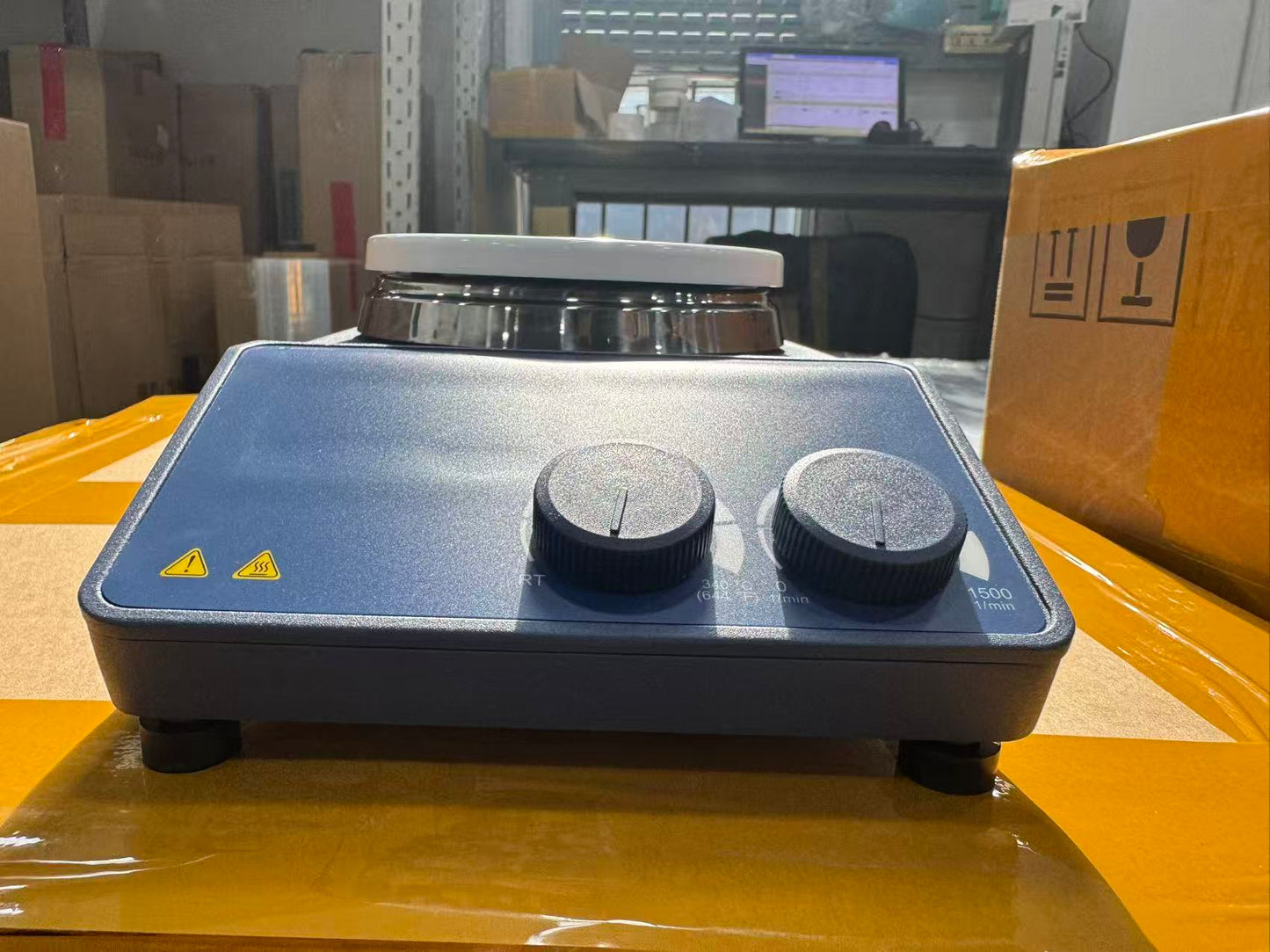 Standard Magnetic Hotplate Stirrer with Ceramic Work Plate