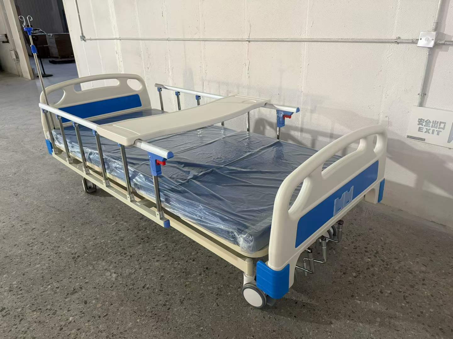 Three Crank Manual Hospital Bed | 3 Function Adjustable Patient Nursing Medical Bed With Complete Accessories