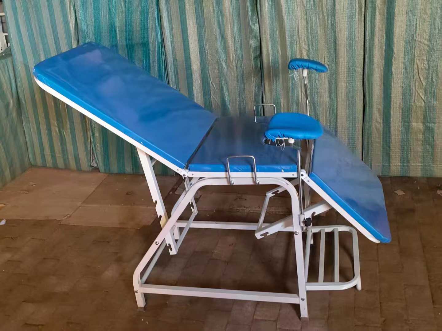 Gynecological Examination Table