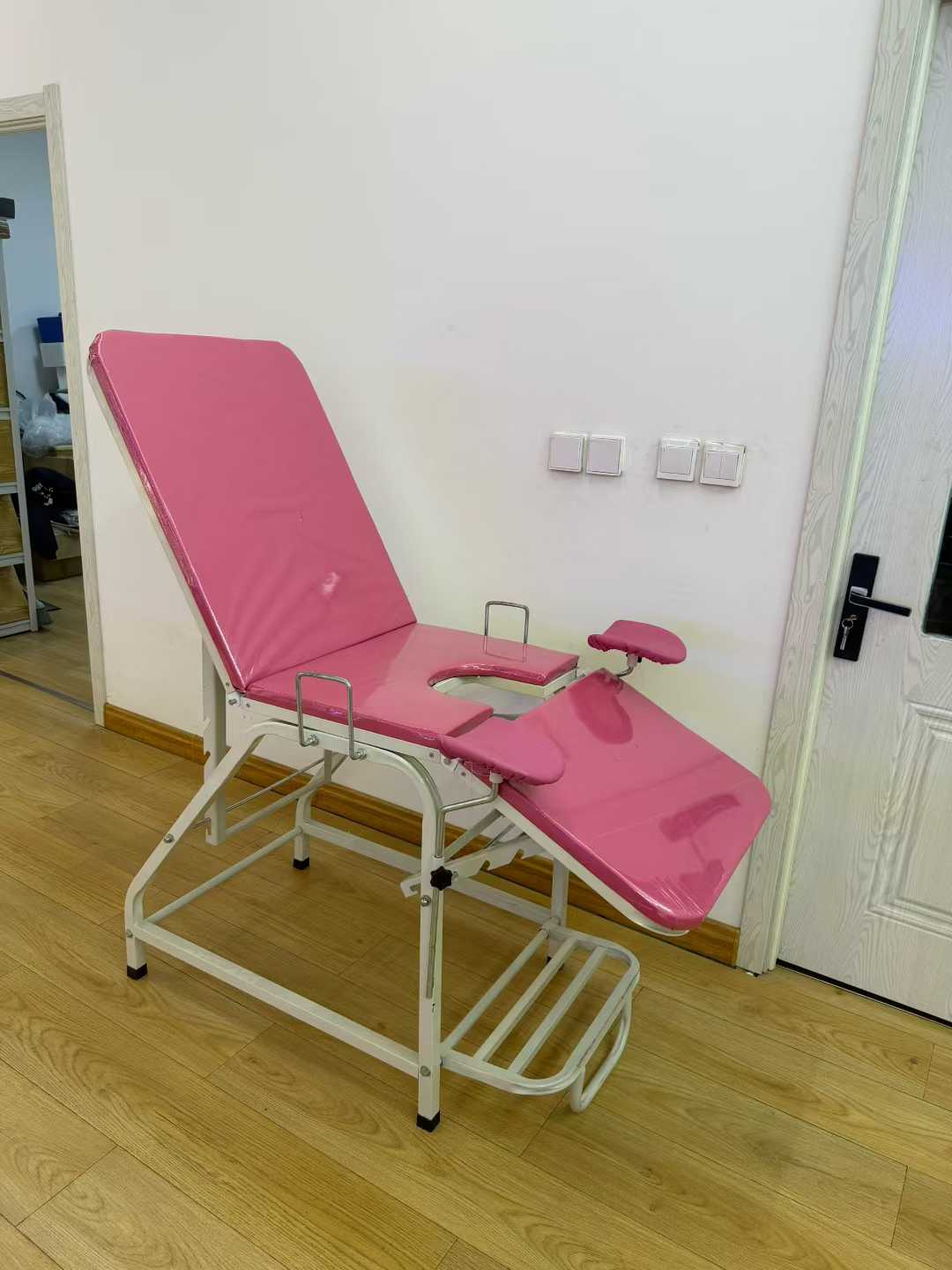 Gynecological Examination Table