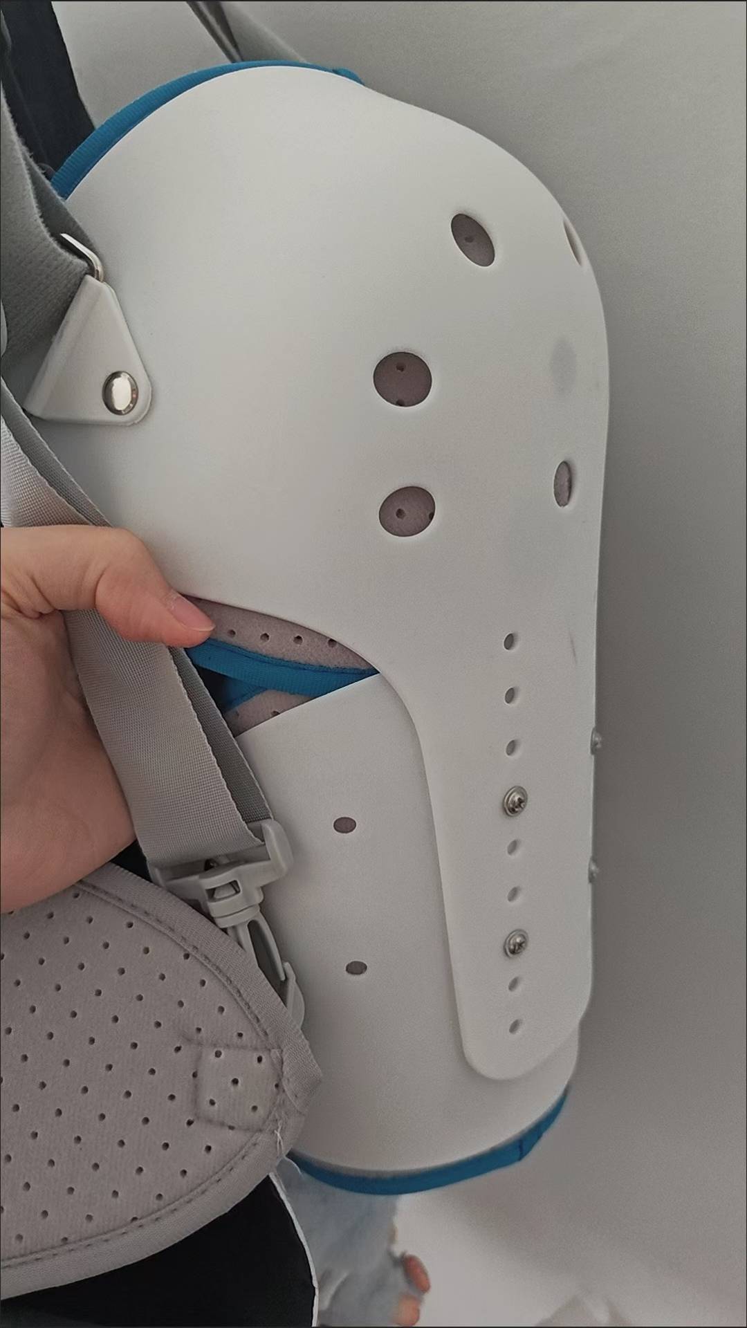 Adjustable Shoulder‑Elbow Fixed Orthosis Brace