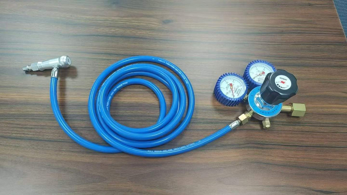 Oxygen Gas Regulator with Medical High Pressure Connecting Hose Assembly