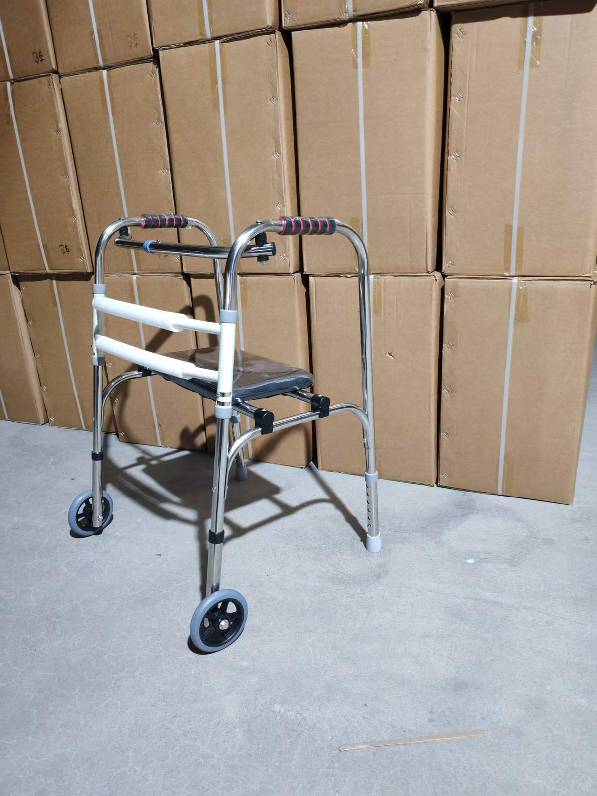 Wheeled Walker, Aluminum Alloy Folding Walking Aid for Elderly