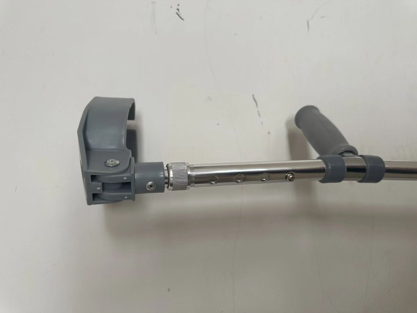 Factory Direct Aluminum Forearm Crutches - Lightweight Adjustable Elbow Crutches for Rehabilitation