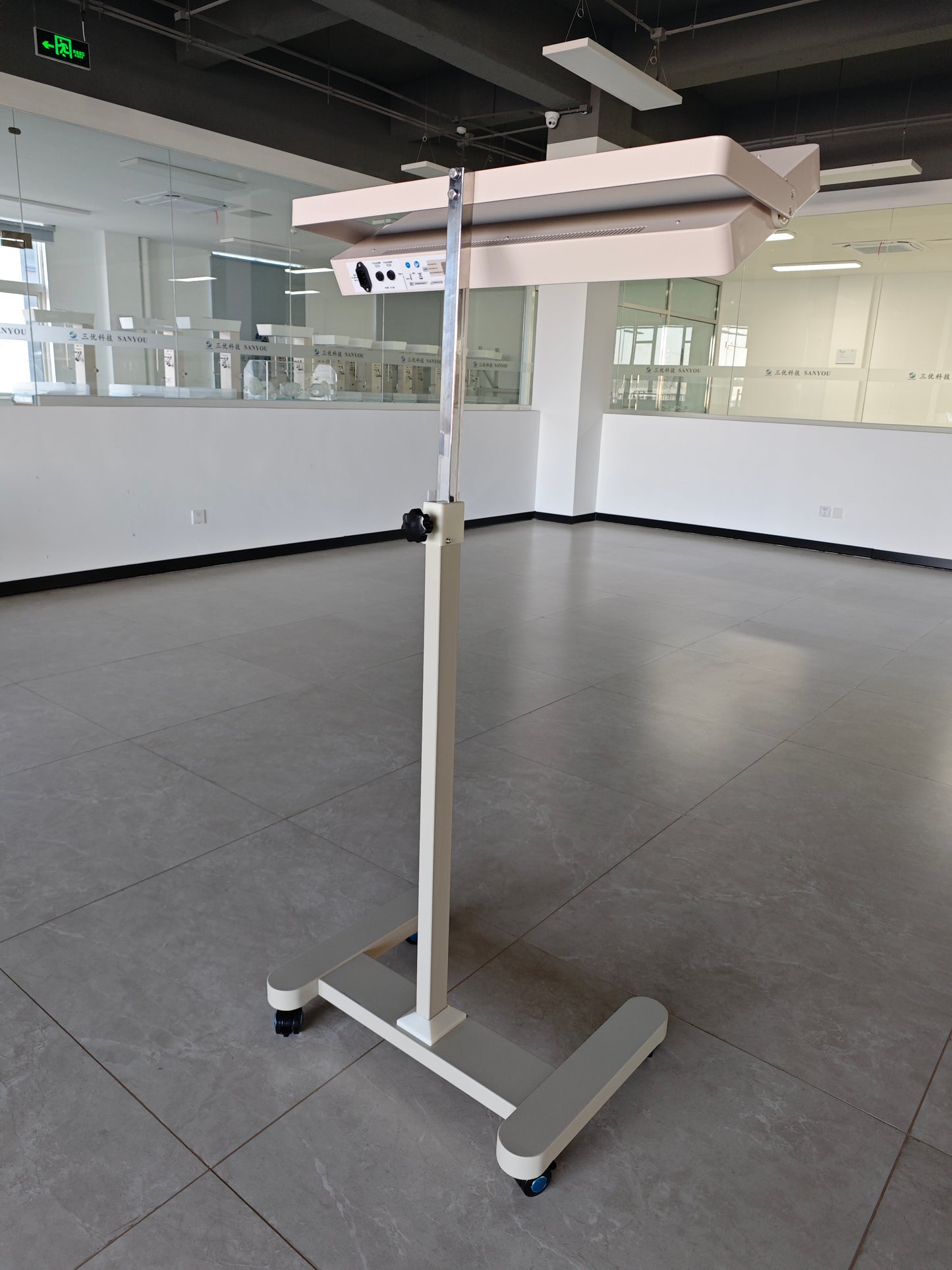 Neonatal Jaundice Phototherapy Unit
