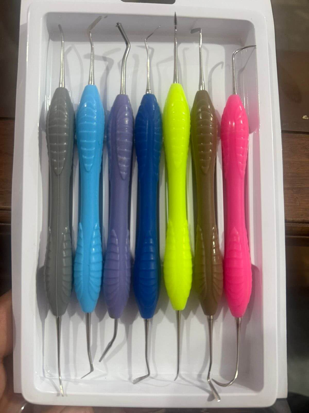 7Pcs Dental Composite Resin Filling Instrument Set, Color Silicone Handle Aesthetic Restoration Kit