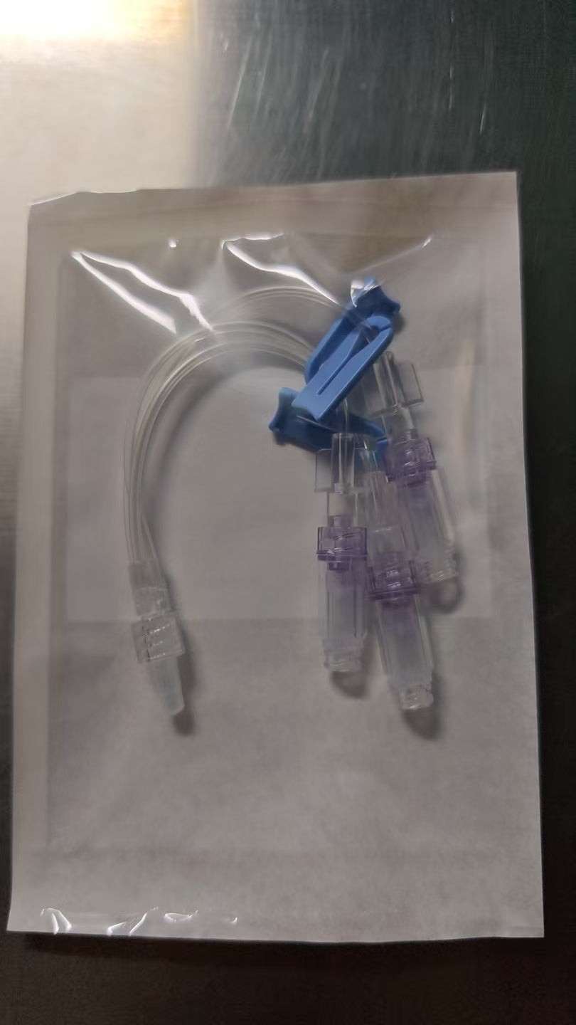 Extension Tube  Three way with Needle Free Connectors (Negative) Total Length:18cm