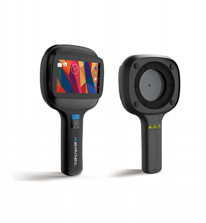 SKIN AND HAIR OBSERVATION DEVICE