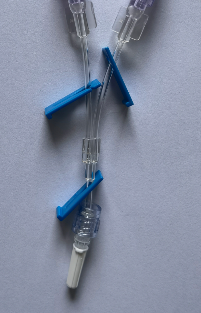 Extension Tube  Three way with Needle Free Connectors (Negative) Total Length:18cm