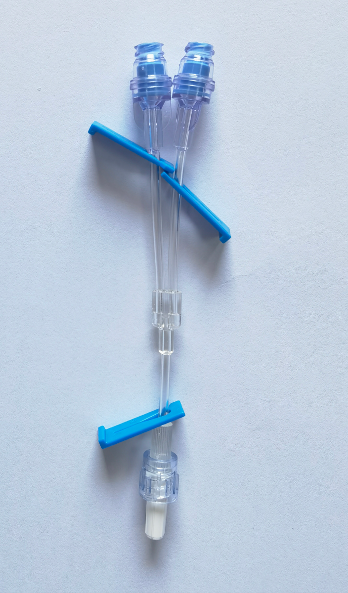Extension Tube  Three way with Needle Free Connectors (Negative) Total Length:18cm