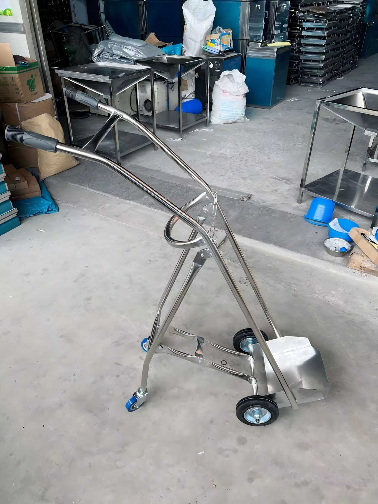 Stainless Steel Oxygen Cylinder Trolley