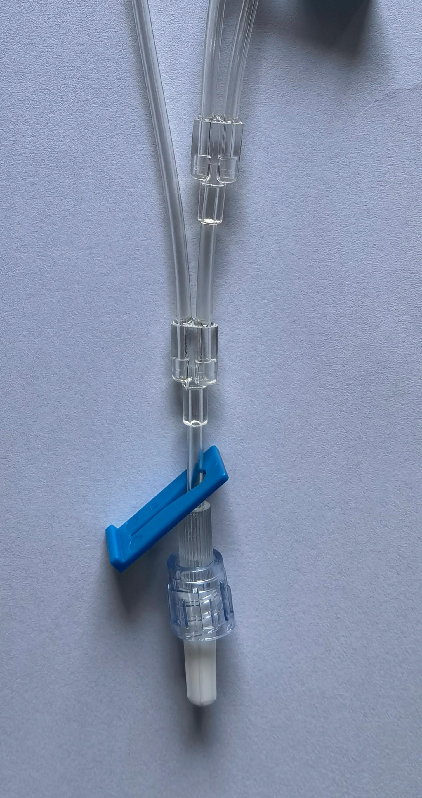 Extension Tube  Three way with Needle Free Connectors (Negative) Total Length:18cm
