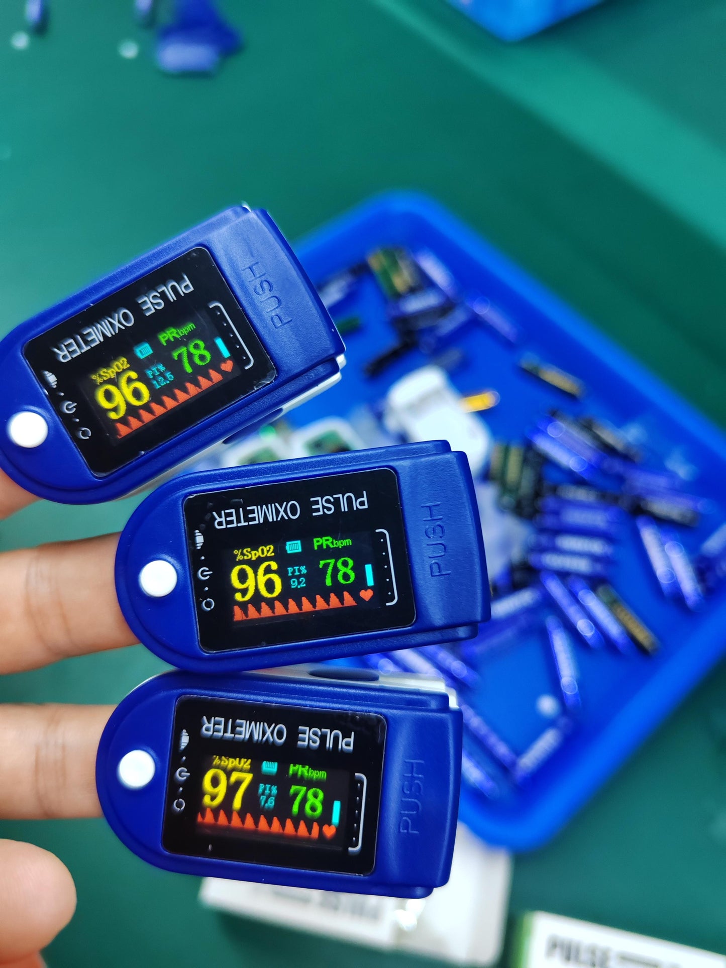 Fingertip Pulse Oximeter